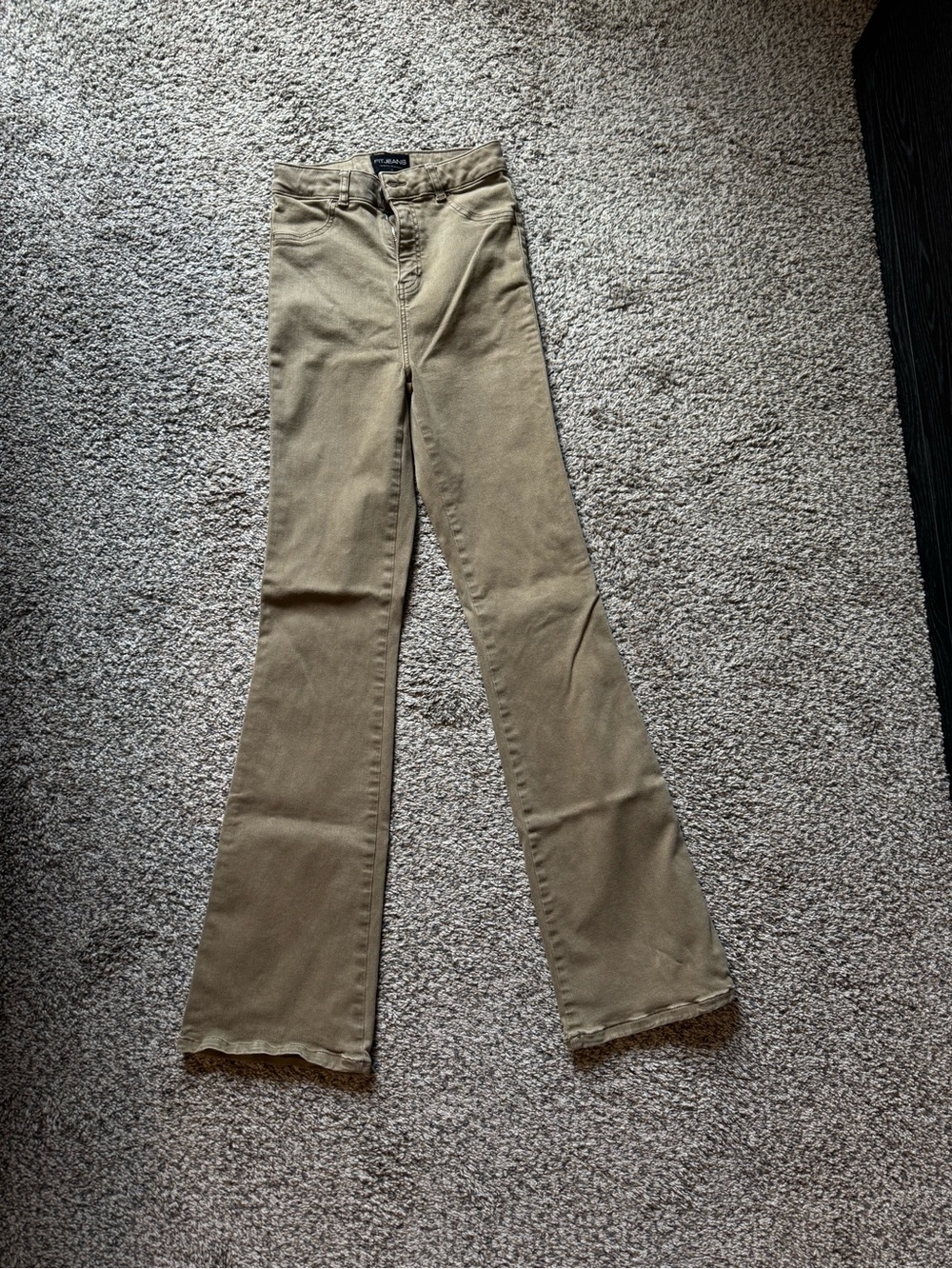 FITJEANS Olive Flare Wide-Leg Jeans
